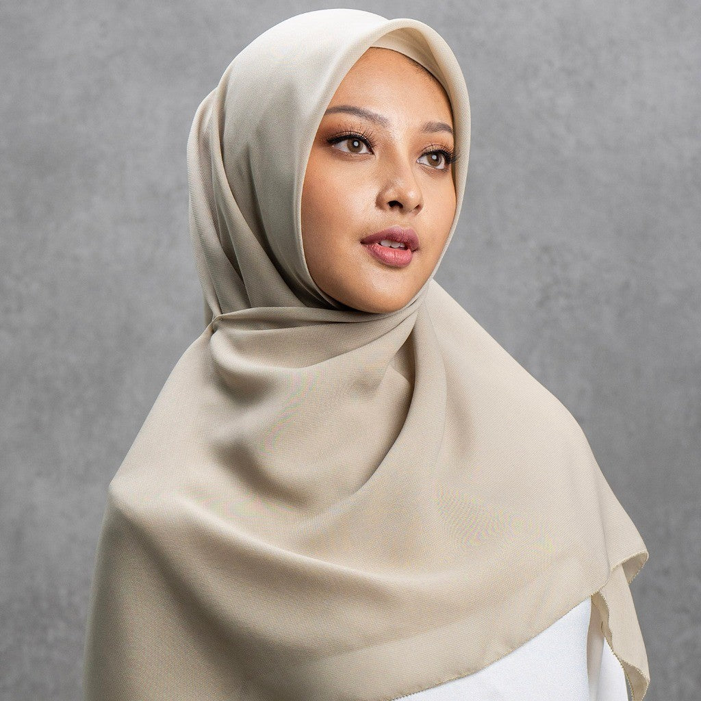 Daily Plain Hijab Square